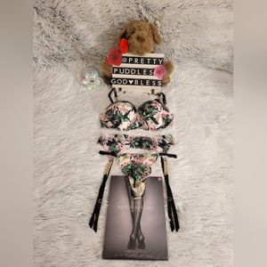 🏝 VS 🌺 4pc Bombshell Shine Chain Bra, Garter Belt, V-String & Thigh-Highs 🏝